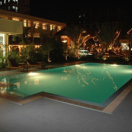 Mandalay City Hotel Bagian luar foto