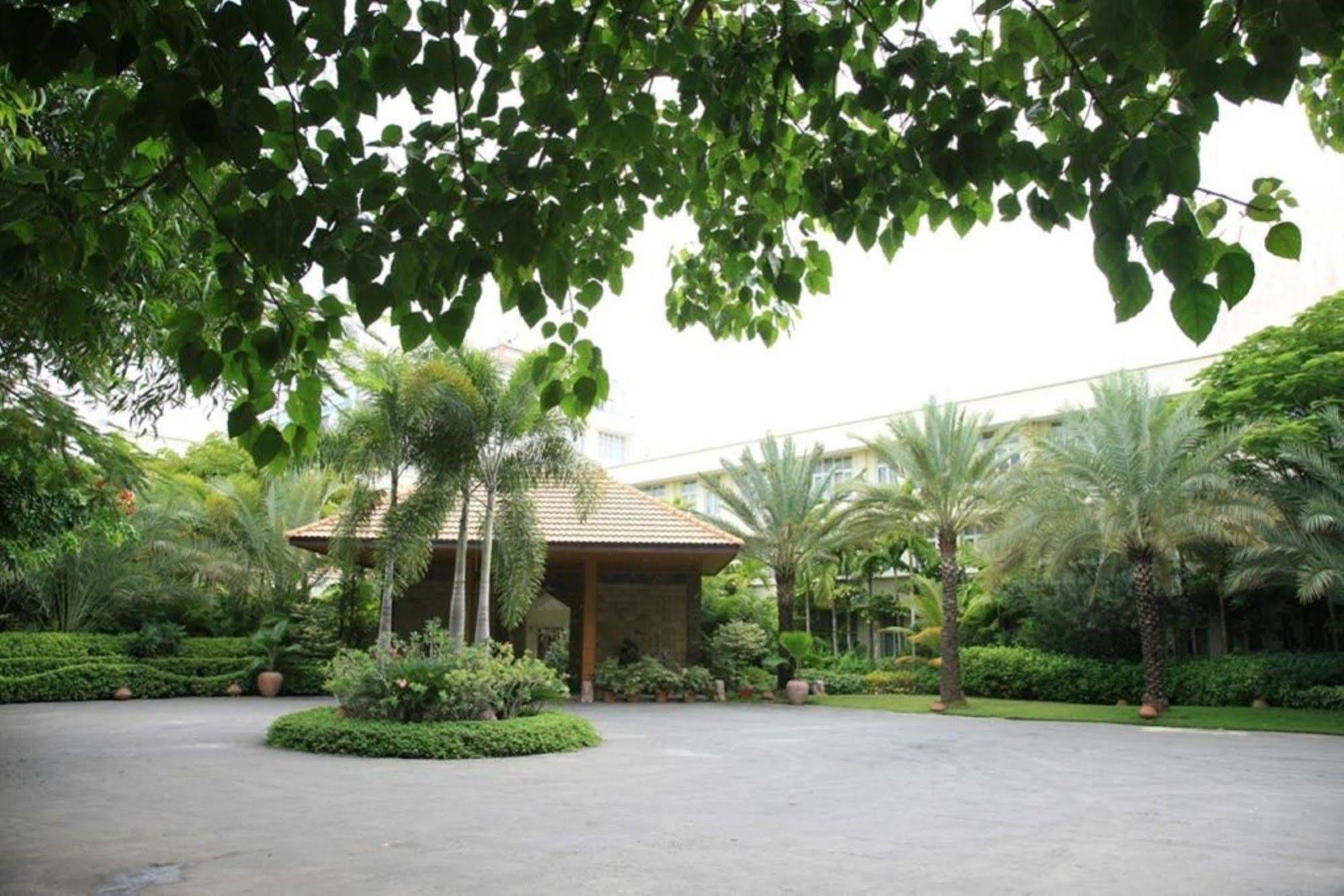 Mandalay City Hotel Bagian luar foto
